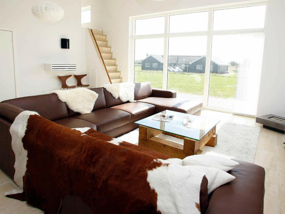 Five-Bedroom Holiday Home In Lokken 3 Zimmer foto